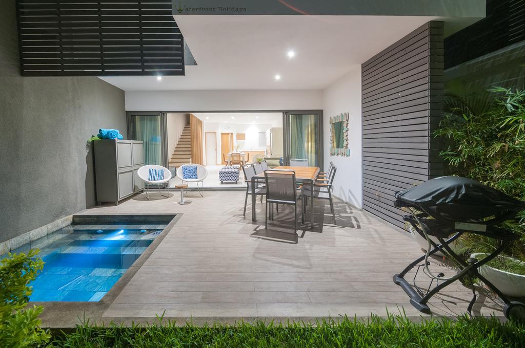 Вилла Latitude - With Private Plunge Pool Ривьер-Нуар Экстерьер фото